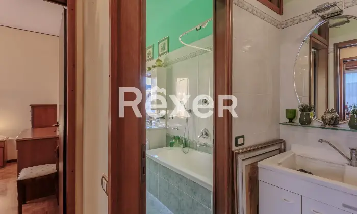 Rexer-Bergamo-APPARTAMENTO-CON-TERRAZZO-CANTINA-E-POSTO-AUTO-Altro