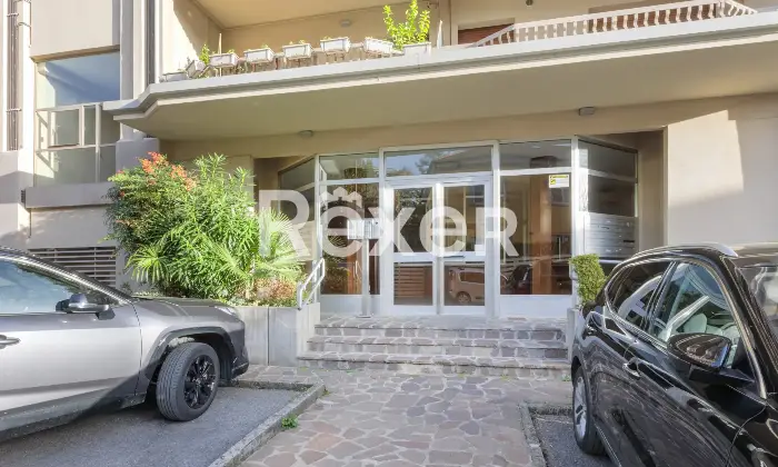 Rexer-Bergamo-APPARTAMENTO-CON-TERRAZZO-CANTINA-E-POSTO-AUTO-Altro