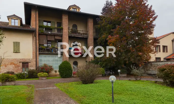 Rexer-Vimercate-Appartamento-con-box-Altro