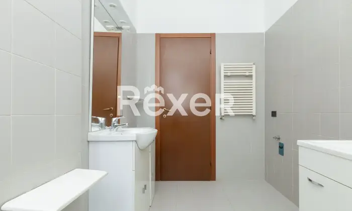 Rexer-Vimercate-Appartamento-con-box-Altro