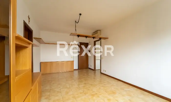 Rexer-Arcore-Arcore-Appartamento-mq-con-cantina-e-box-auto-Altro