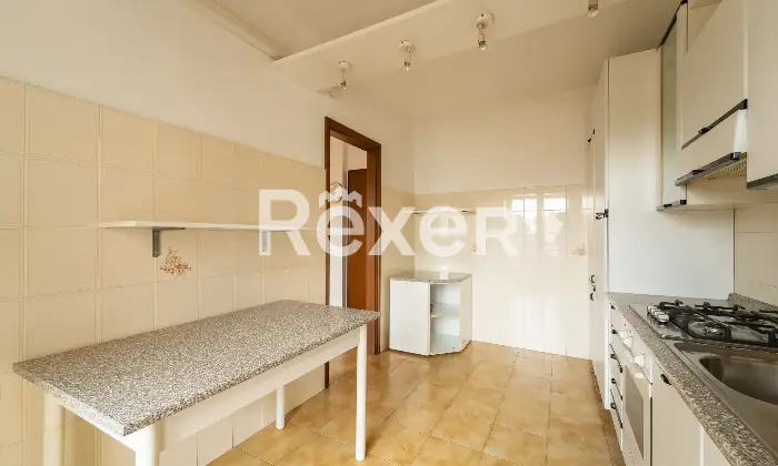 Rexer-Arcore-Arcore-Appartamento-mq-con-cantina-e-box-auto-Altro