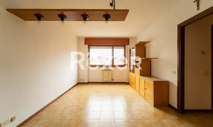 Rexer-Arcore-Arcore-Appartamento-mq-con-cantina-e-box-auto-Altro