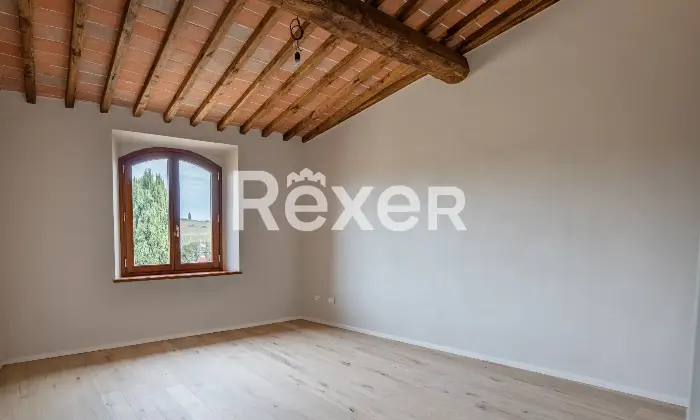 Rexer-San-Gimignano-Casale-ristrutturato-con-due-unit-abitative-fienile-e-parco-San-Gimignano-Altro