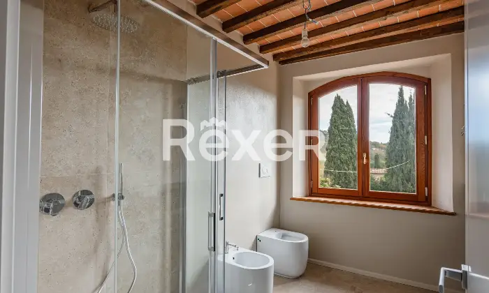 Rexer-San-Gimignano-Casale-ristrutturato-con-due-unit-abitative-fienile-e-parco-San-Gimignano-Altro