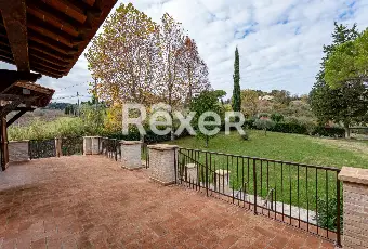 Rexer-San-Gimignano-Casale-ristrutturato-con-due-unit-abitative-fienile-e-parco-San-Gimignano-Altro