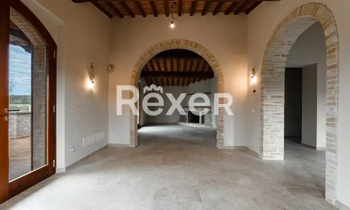 Rexer-San-Gimignano-Casale-ristrutturato-con-due-unit-abitative-fienile-e-parco-San-Gimignano-Altro