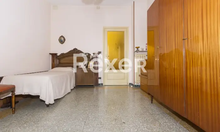 Rexer-Torino-Ampio-appartamento-con-box-auto-Altro