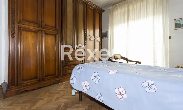 Rexer-Torino-Ampio-appartamento-con-box-auto-Altro