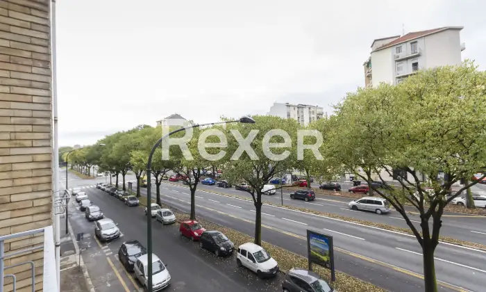 Rexer-Torino-Ampio-appartamento-con-box-auto-Altro