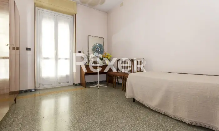 Rexer-Torino-Ampio-appartamento-con-box-auto-Altro