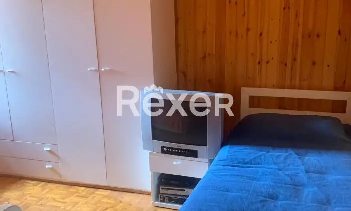 Rexer-Corezzo-Casa-Indipendente-con-Giardino-e-Ingressi-Autonomi-Spazi-Versatili-in-Zona-Tranquilla-Altro