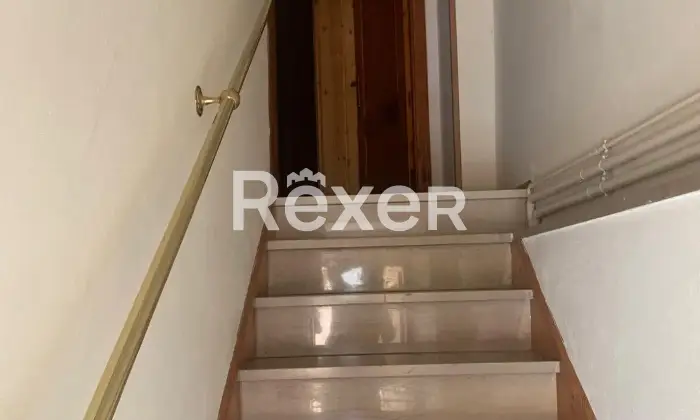 Rexer-Corezzo-Casa-Indipendente-con-Giardino-e-Ingressi-Autonomi-Spazi-Versatili-in-Zona-Tranquilla-Altro