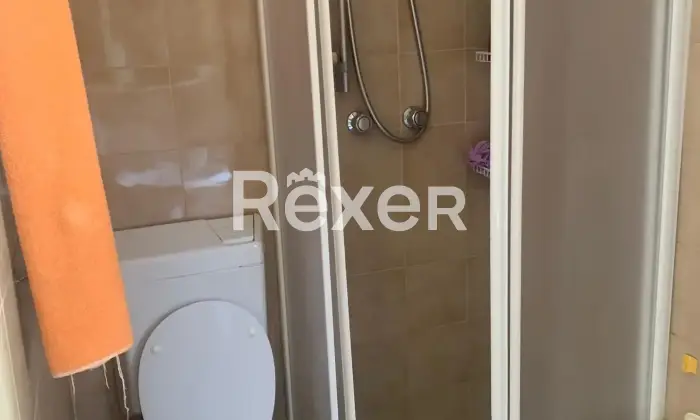 Rexer-Corezzo-Casa-Indipendente-con-Giardino-e-Ingressi-Autonomi-Spazi-Versatili-in-Zona-Tranquilla-Altro