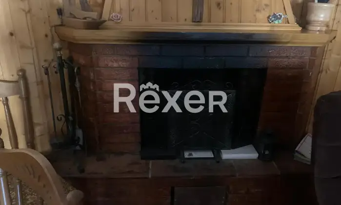 Rexer-Corezzo-Casa-Indipendente-con-Giardino-e-Ingressi-Autonomi-Spazi-Versatili-in-Zona-Tranquilla-Altro