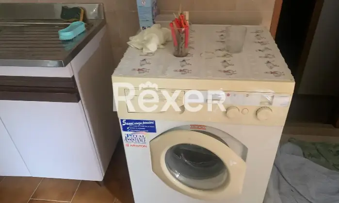 Rexer-Corezzo-Casa-Indipendente-con-Giardino-e-Ingressi-Autonomi-Spazi-Versatili-in-Zona-Tranquilla-Altro