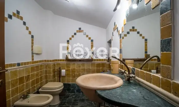 Rexer-Fiumicino-Tra-Pineta-e-Mare-aria-di-benessere-Bagno