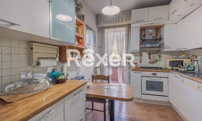 Rexer-Roma-Ampio-Quadrilocale-con-posto-auto-e-cantina-Altro