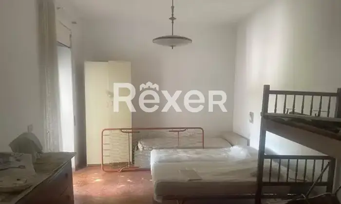 Rexer-Pizzoli-Villetta-con-tre-appartamenti-Altro
