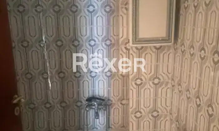 Rexer-Pizzoli-Villetta-con-tre-appartamenti-Altro