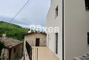 Rexer-Arsita-Vendesi-casa-indipendente-ristrutturata-nel-centro-storico-di-Arsita-TE-Altro