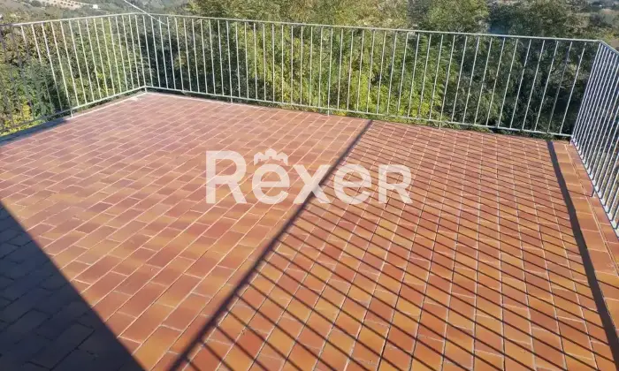 Rexer-Monte-Vidon-Corrado-Villa-panoramica-in-vendita-a-Monte-Vidon-Corrado-con-ettari-di-terreno-Altro