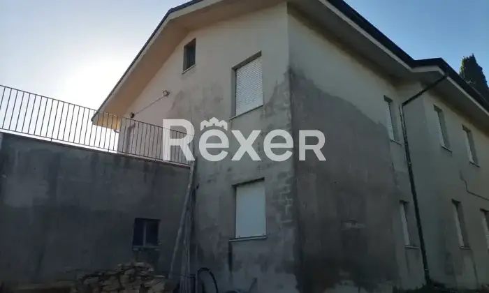 Rexer-Monte-Vidon-Corrado-Villa-panoramica-in-vendita-a-Monte-Vidon-Corrado-con-ettari-di-terreno-Altro