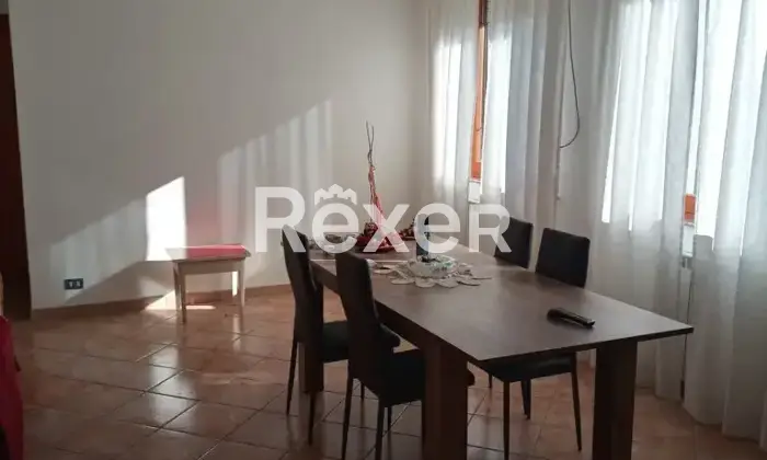 Rexer-Monte-Vidon-Corrado-Villa-panoramica-in-vendita-a-Monte-Vidon-Corrado-con-ettari-di-terreno-Altro