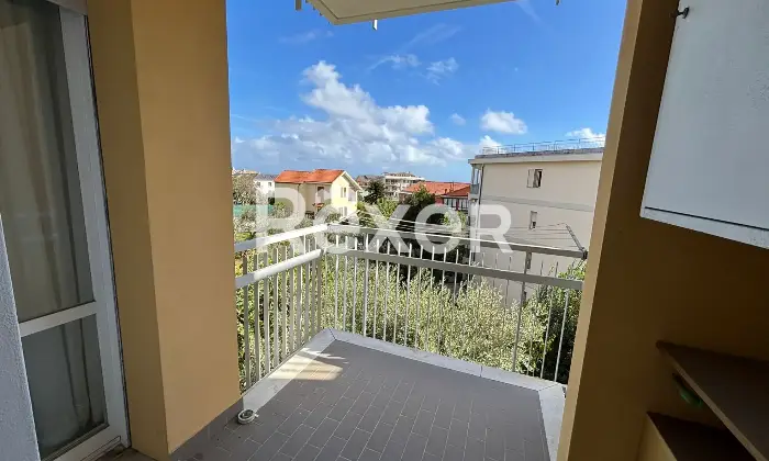 Rexer-Savona-Trilocale-con-cantina-e-posto-auto-privato-Altro