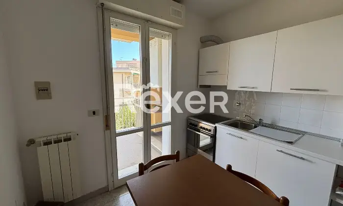 Rexer-Savona-Trilocale-con-cantina-e-posto-auto-privato-Altro