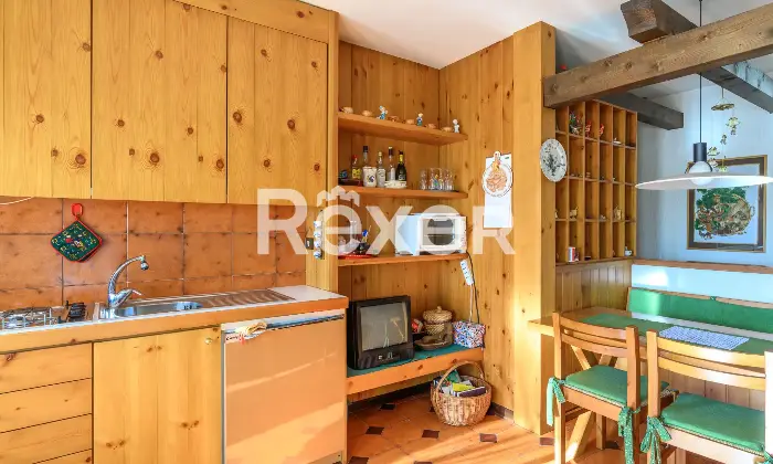 Rexer-Gallio-Appartamento-con-taverna-e-box-auto-a-Gallio-Altro