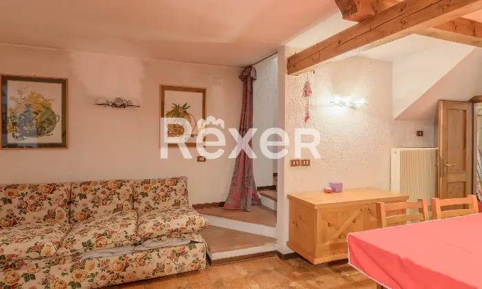 Rexer-Gallio-Appartamento-con-taverna-e-box-auto-a-Gallio-Altro