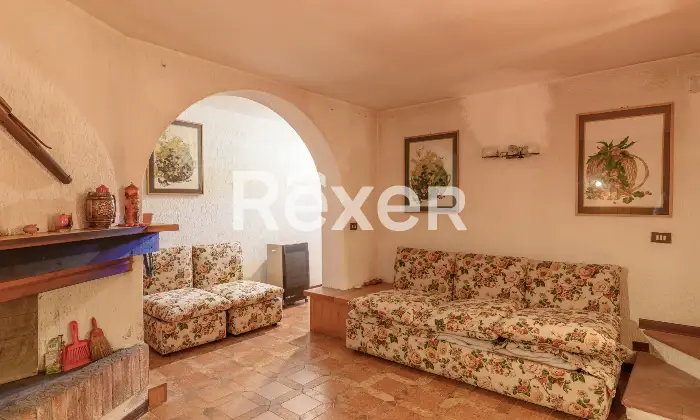 Rexer-Gallio-Appartamento-con-taverna-e-box-auto-a-Gallio-Altro