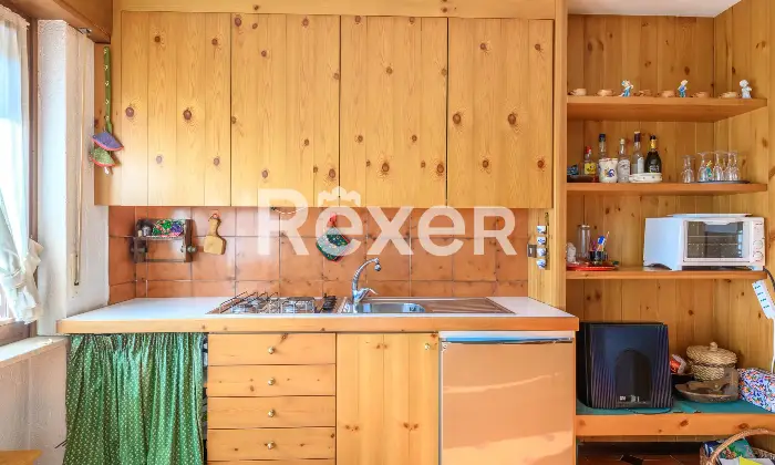 Rexer-Gallio-Appartamento-con-taverna-e-box-auto-a-Gallio-Altro