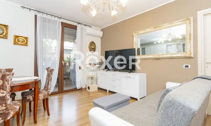 Rexer-Mezzago-Appartamento-con-cantine-e-box-Altro