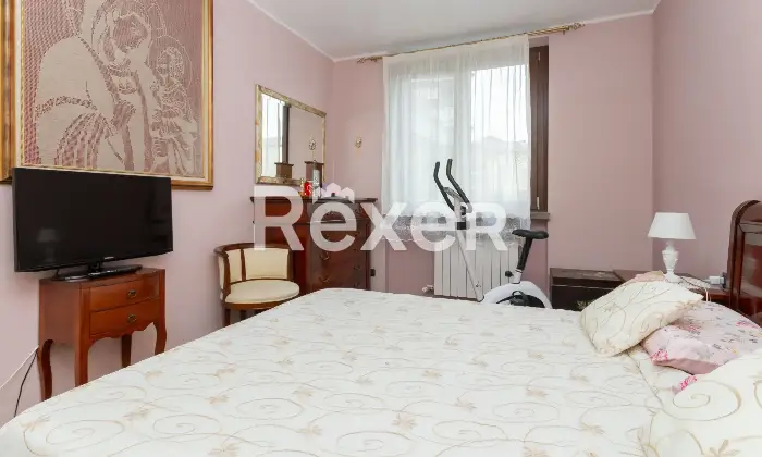 Rexer-Mezzago-Appartamento-con-cantine-e-box-Altro