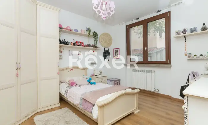 Rexer-Mezzago-Appartamento-con-cantine-e-box-Altro