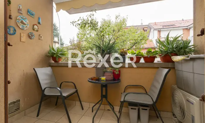 Rexer-Mezzago-Appartamento-con-cantine-e-box-Altro