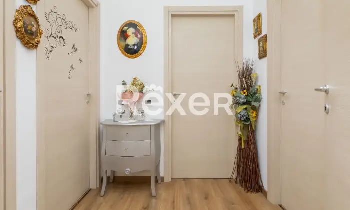 Rexer-Mezzago-Appartamento-con-cantine-e-box-Altro