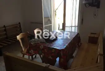 Rexer-Alassio-Vendesi-luminoso-alloggio-ad-Alassio-frazione-Moglio-Altro