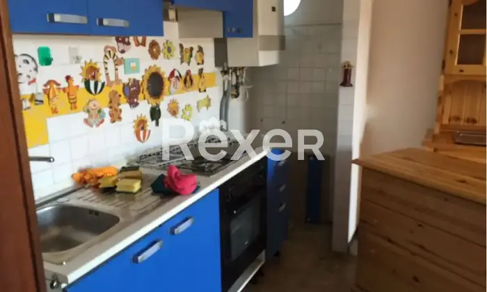 Rexer-Alassio-Vendesi-luminoso-alloggio-ad-Alassio-frazione-Moglio-Altro