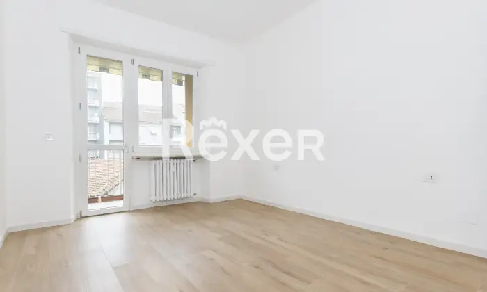 Rexer-Torino-Trilocale-ristrutturato-in-Vanchiglietta-Altro