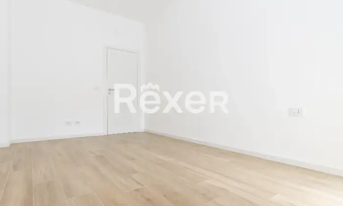 Rexer-Torino-Trilocale-ristrutturato-in-Vanchiglietta-Altro