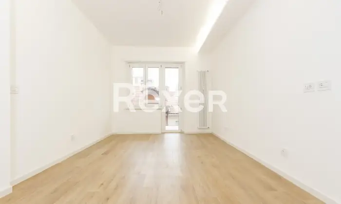 Rexer-Torino-Trilocale-ristrutturato-in-Vanchiglietta-Altro