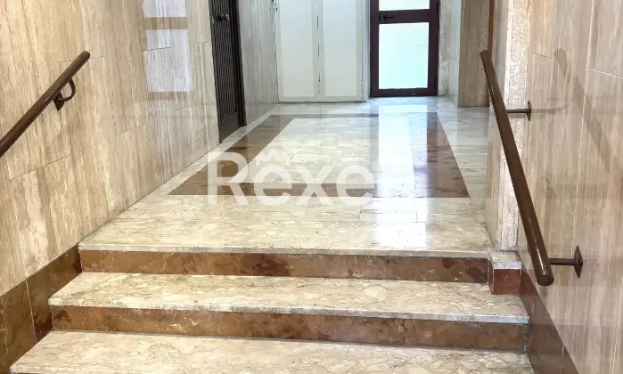 Rexer-Palermo-Appartamento-con-annesso-locale-commerciale-Altro