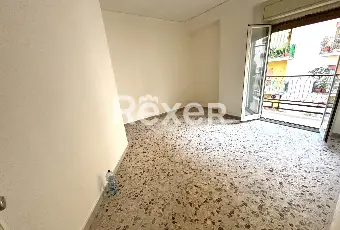 Rexer-Palermo-Appartamento-luminoso-in-zona-centrale-con-balcone-Altro