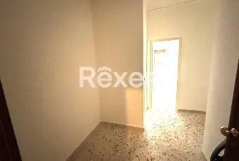 Rexer-Palermo-Appartamento-luminoso-in-zona-centrale-con-balcone-Altro