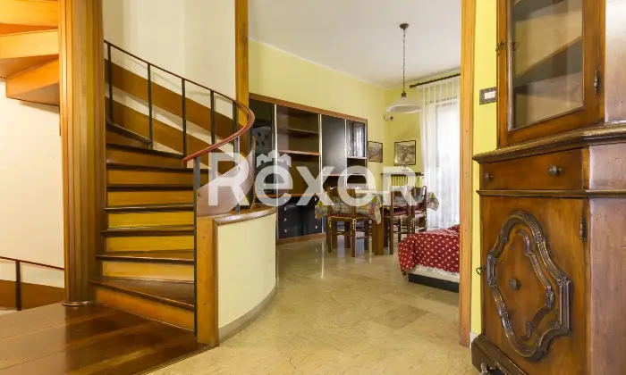 Rexer-Chieri-Casa-semi-indipendente-con-box-e-giardino-privato-Altro