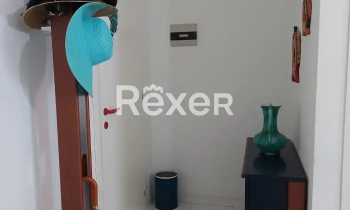 Rexer-Campomarino-Lido-Appartamento-arredato-a-pochi-passi-dal-mare-Residence-esclusivo-Ingresso