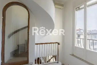 Rexer-Firenze-Ultimo-piano-di-palazzo-depoca-con-terrazza-panoramica-Altro
